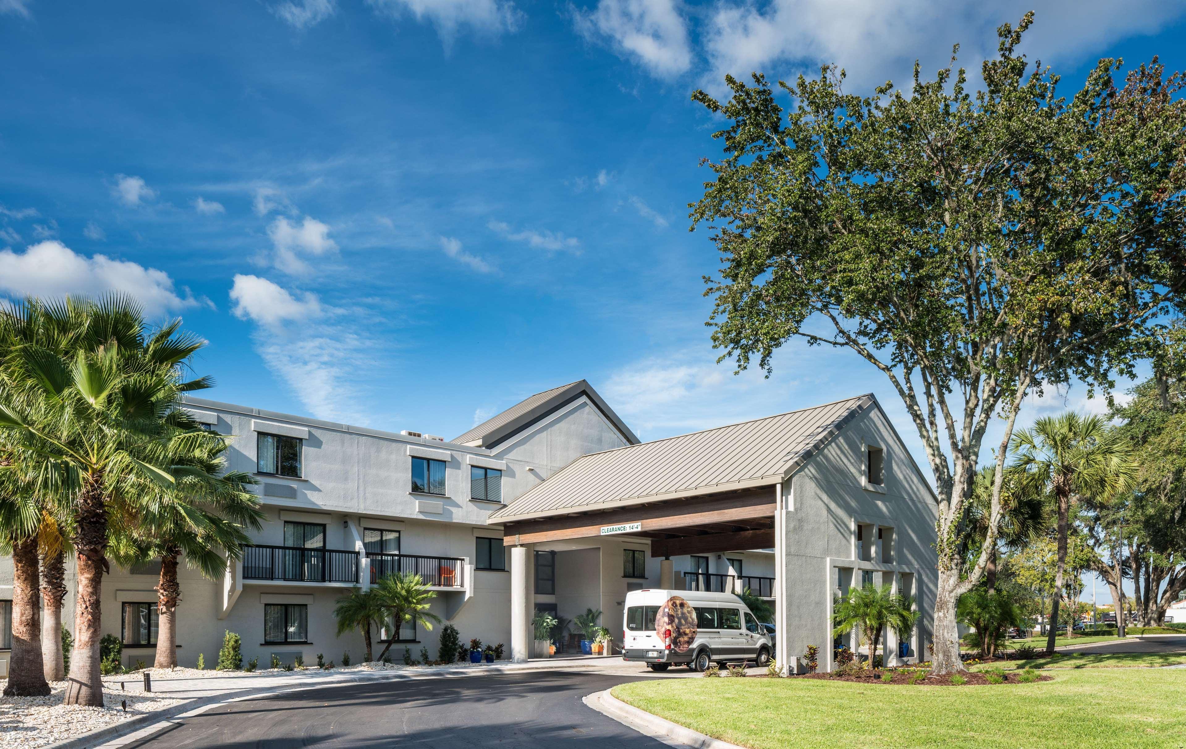 ดับเบิลทรี บาย ฮิลตัน เกนส์วิลล์ Hotel ภายนอก รูปภาพ