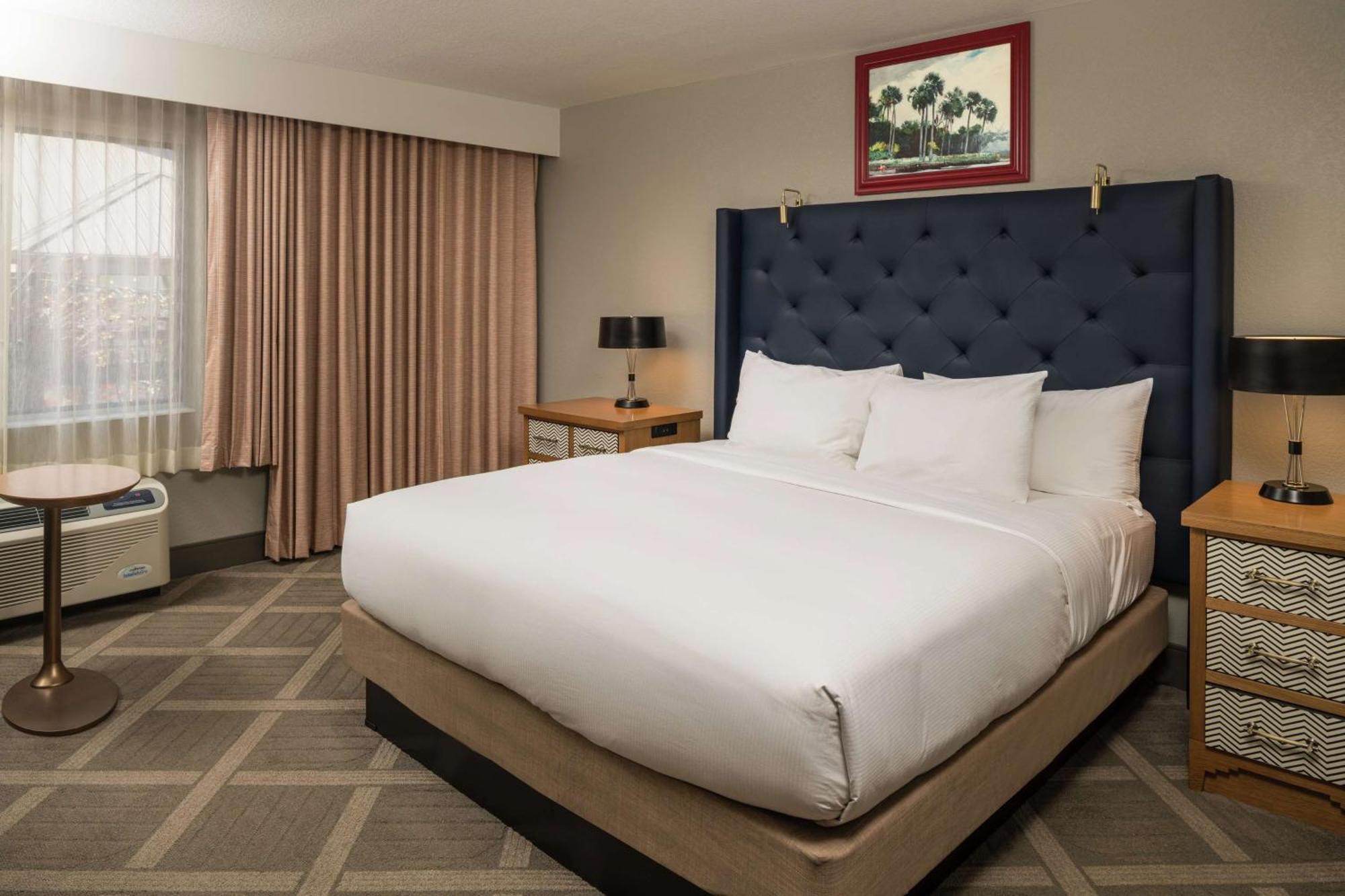 ดับเบิลทรี บาย ฮิลตัน เกนส์วิลล์ Hotel ภายนอก รูปภาพ